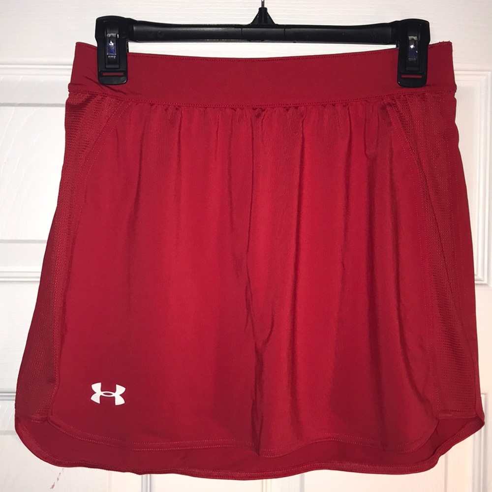 UNDER ARMOUR Golf Skirts